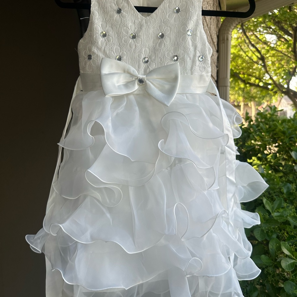 Elegant White Ruffled Kids Dress